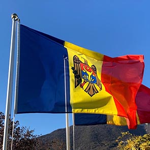 Moldovca Terc�me B�rosu �zmir Yeminli Terc�man Moldovca